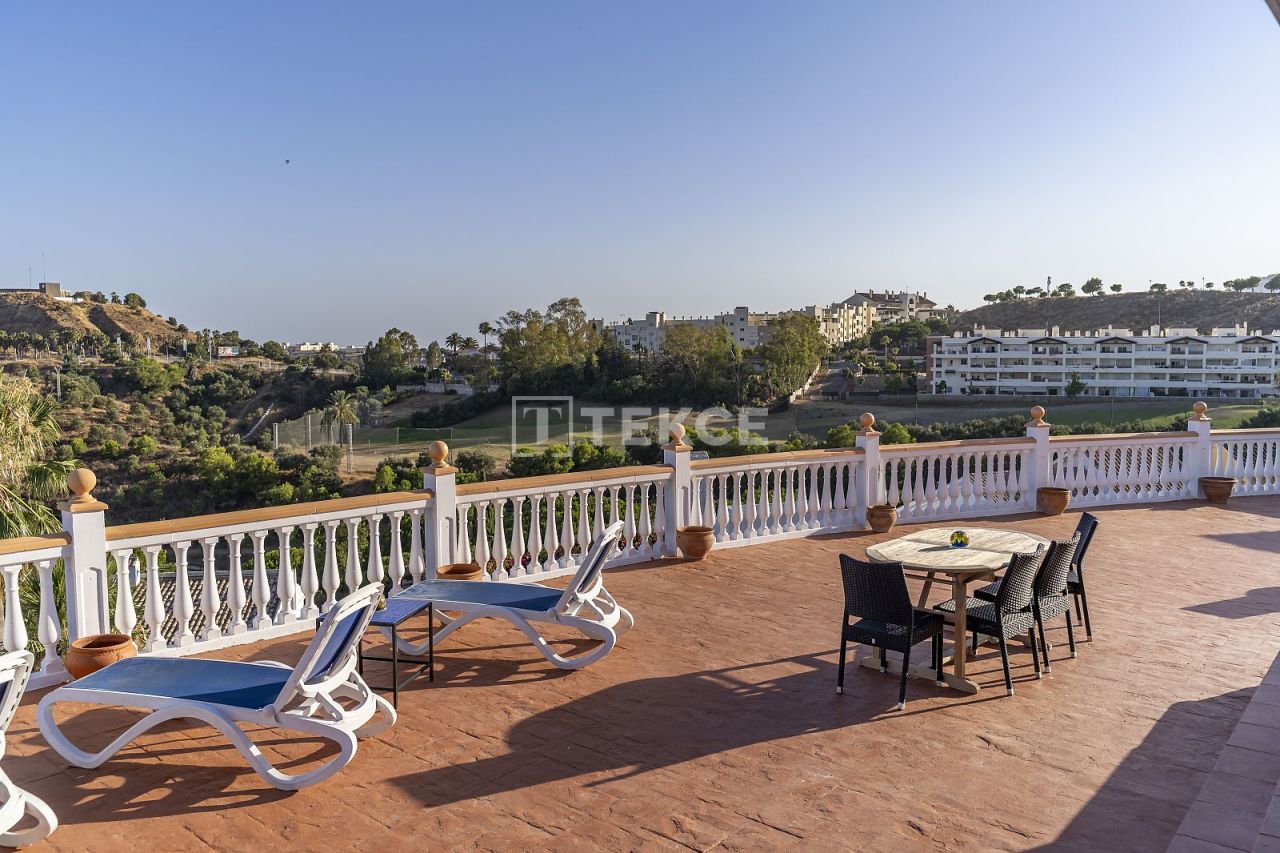 Villa en Benalmádena, España, 350 m² - imagen 5