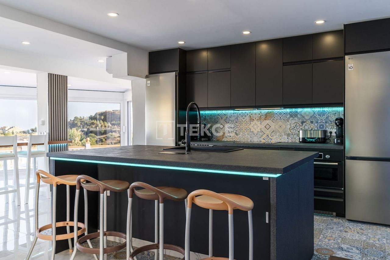 Villa en Benalmádena, España, 350 m² - imagen 11