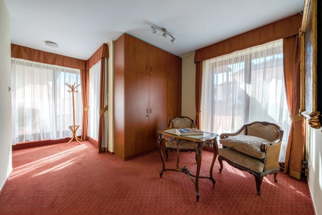 Flat in Budapest, Hungary, 149 m² - picture 11