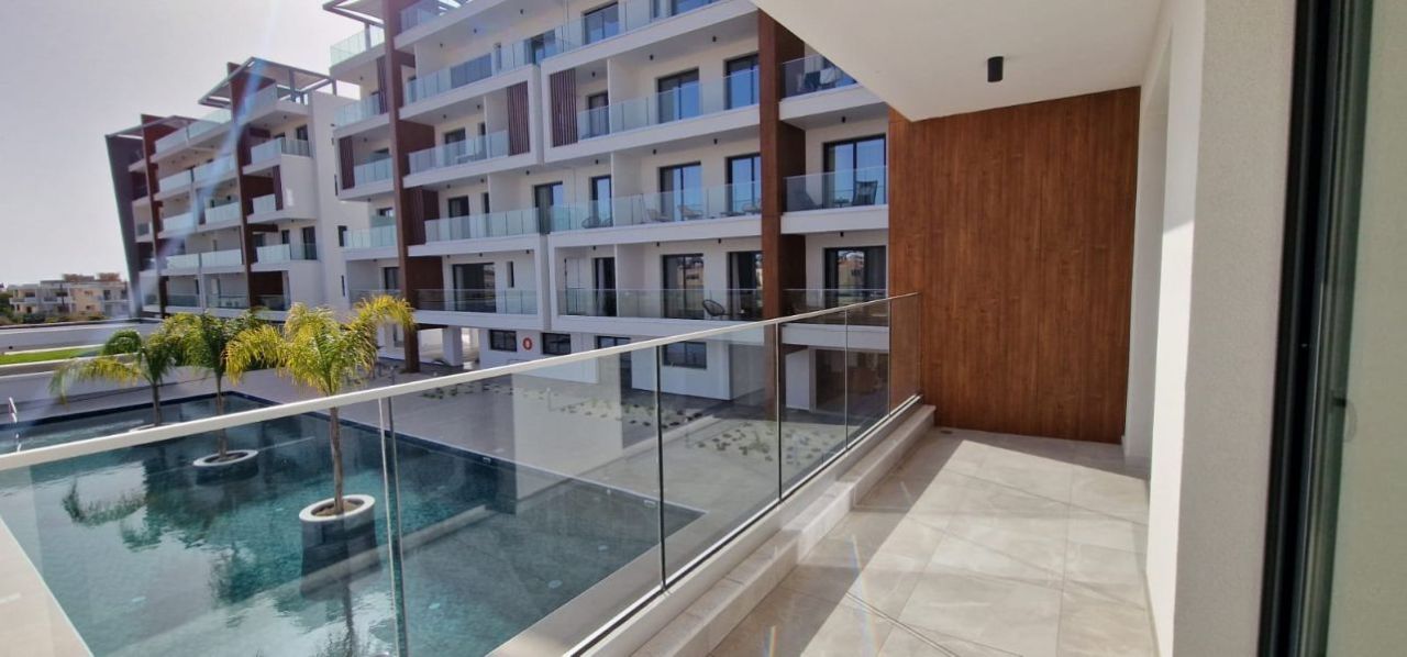 Piso en Pafos, Chipre, 90 m² - imagen 14