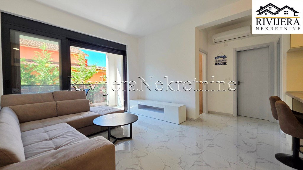 Wohnung in Herceg-Novi, Montenegro, 52 m² - Foto 4