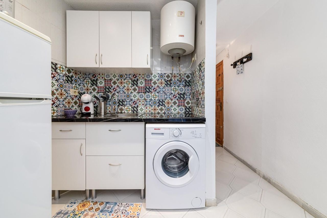 Estudio en Torrevieja, España, 25 m² - imagen 7