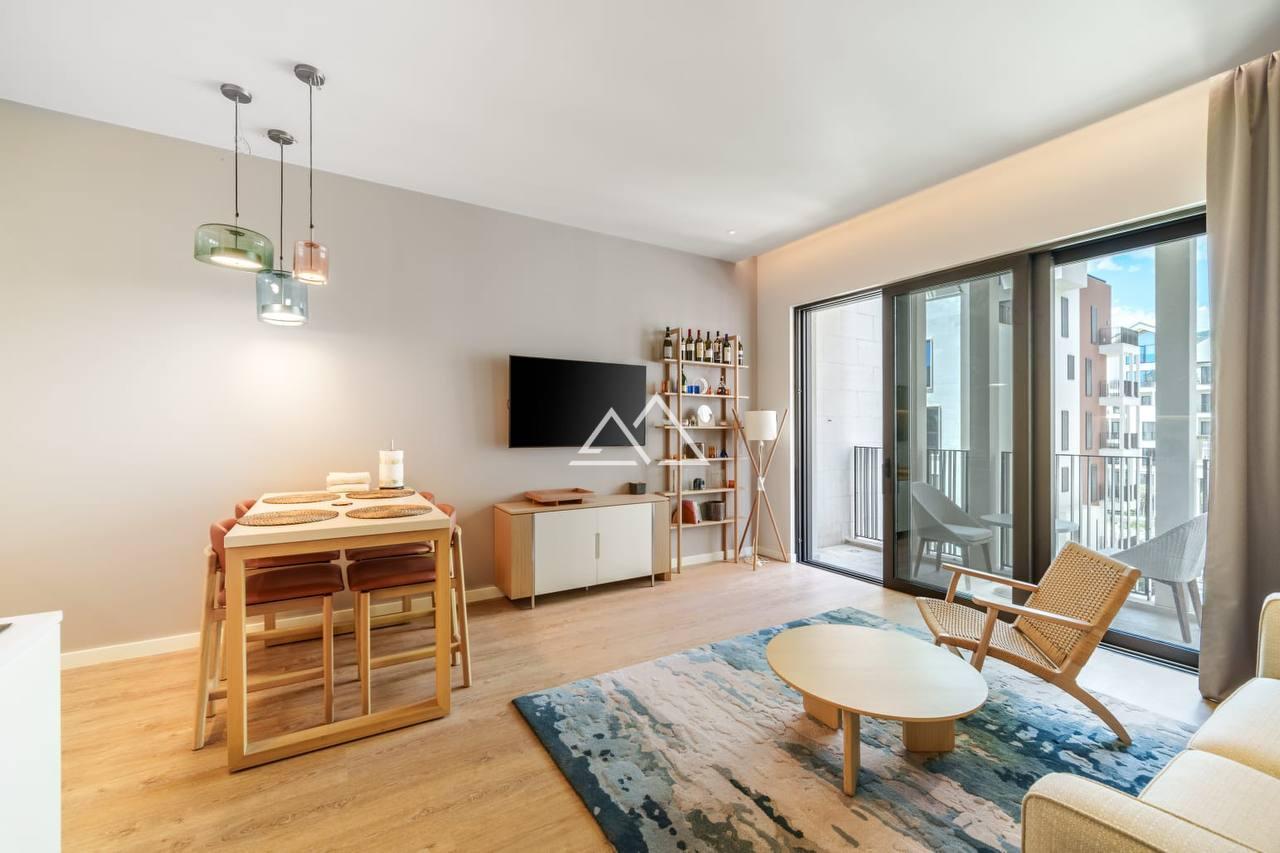 Apartamento en Tivat, Montenegro, 55 m² - imagen 2