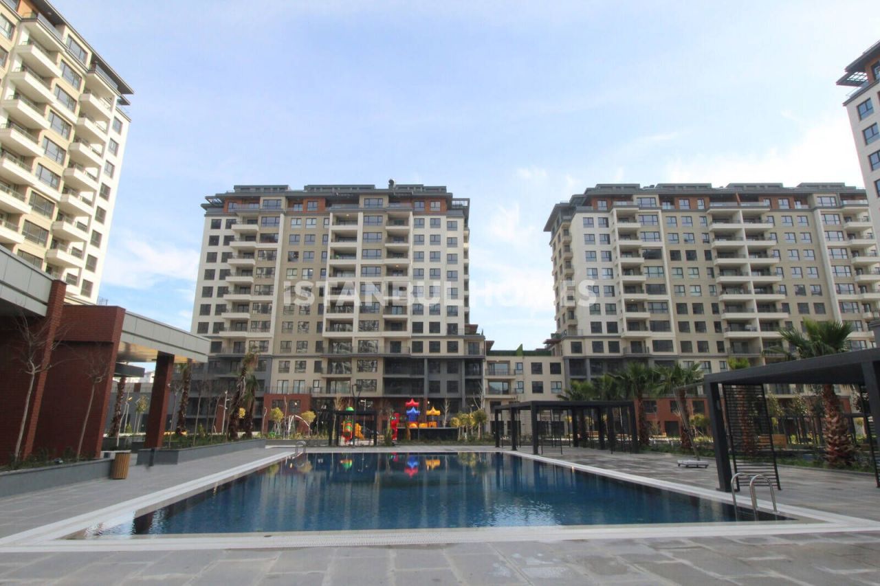 Apartment in Beylikduzu, Turkey, 124 m² - picture 2