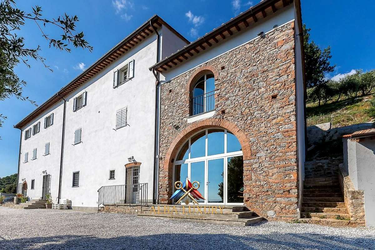 Apartment Via Traversagna sud, Italy, 630 m² - picture 1