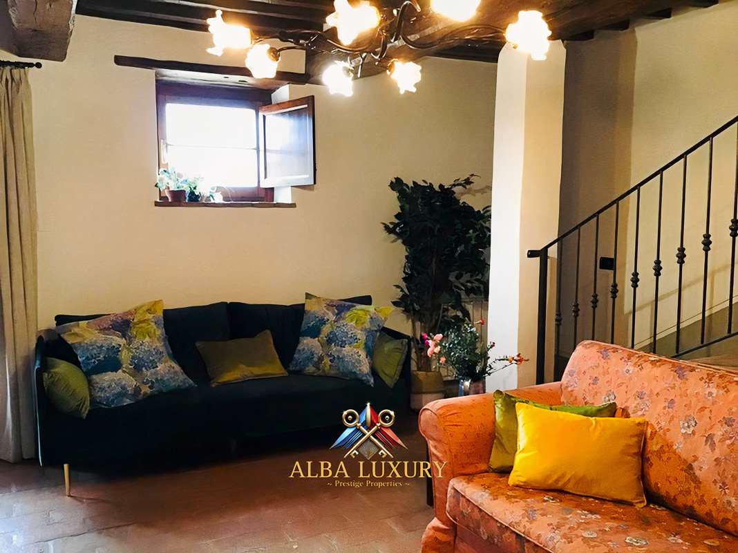 Villa in Sarteano, Italy, 400 m² - picture 12