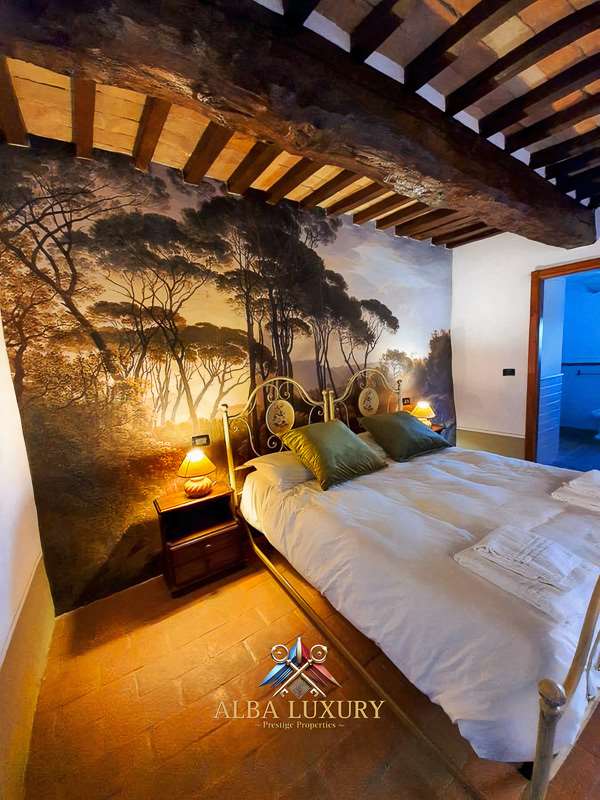 Villa in Sarteano, Italy, 400 m² - picture 16