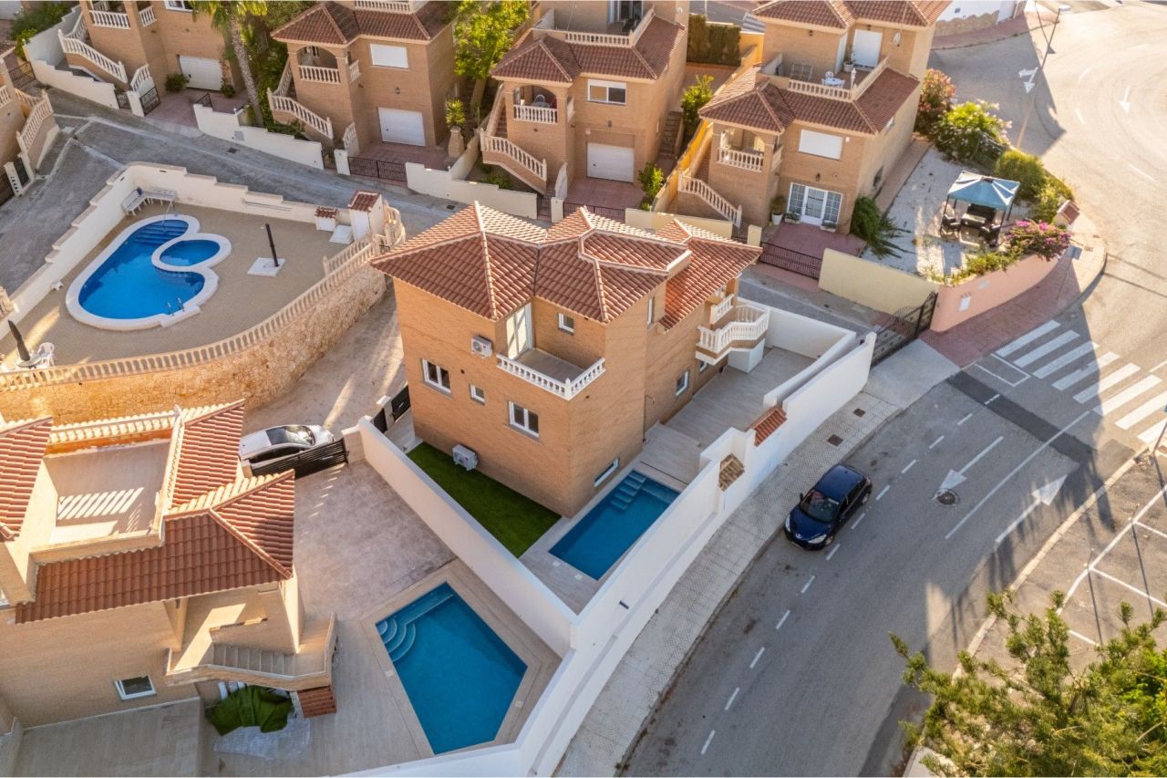 Villa a Ciudad Quesada, Spagna, 199 m² - foto 1