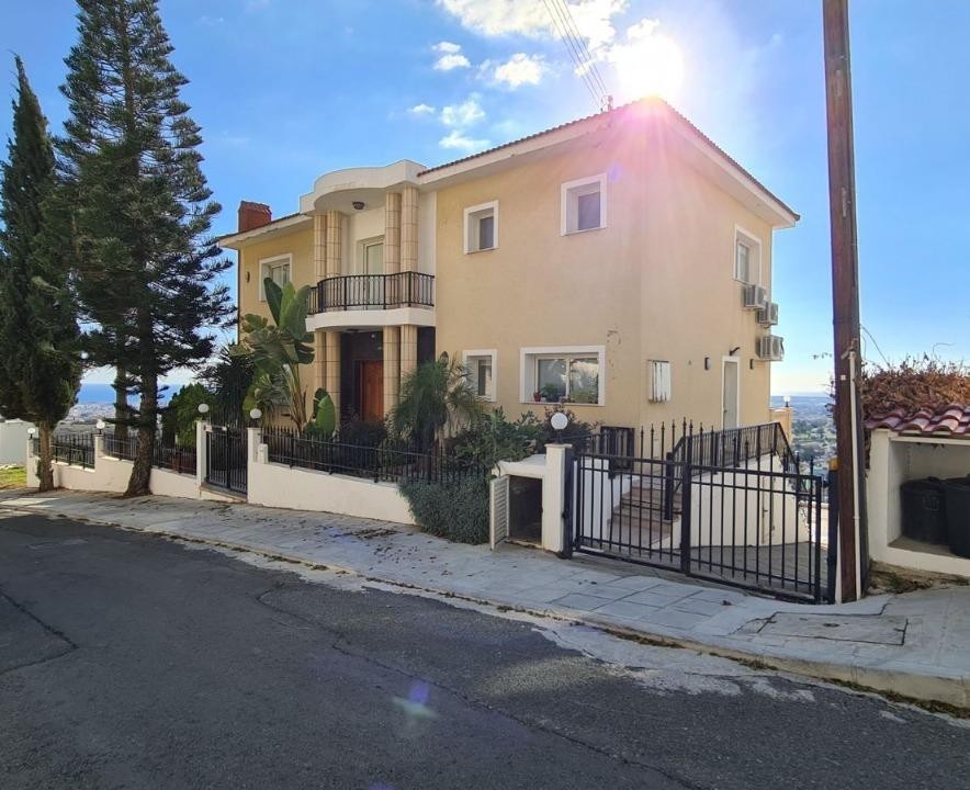 Villa à Limassol, Chypre, 225 m² - image 1