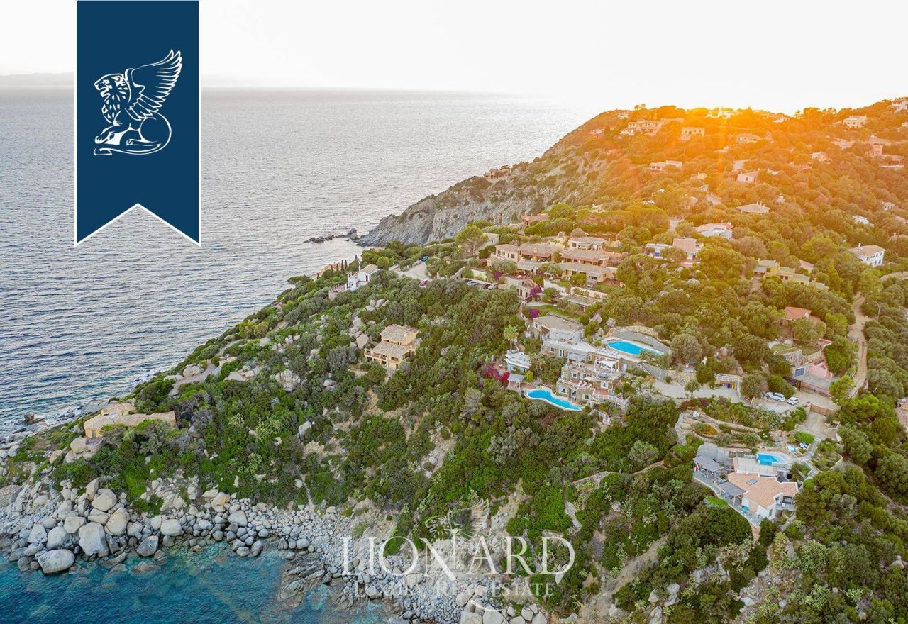 Villa a Cagliari, Italia, 490 m² - foto 6