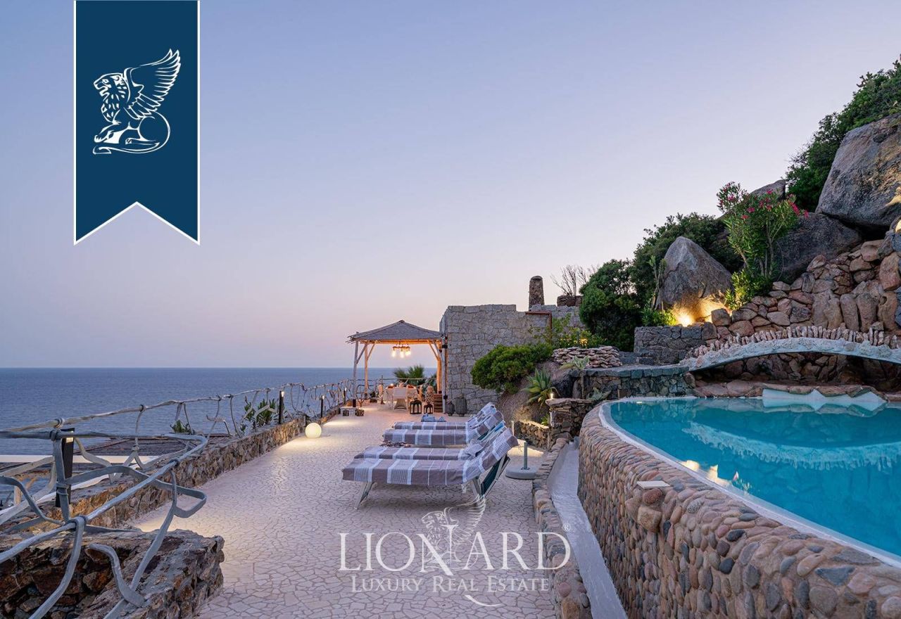 Villa a Cagliari, Italia, 490 m² - foto 17