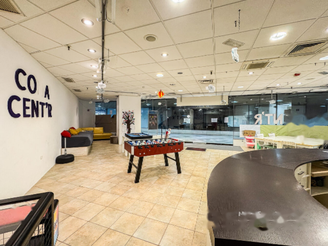 Oficina en Liubliana, Eslovenia, 134 m² - imagen 1