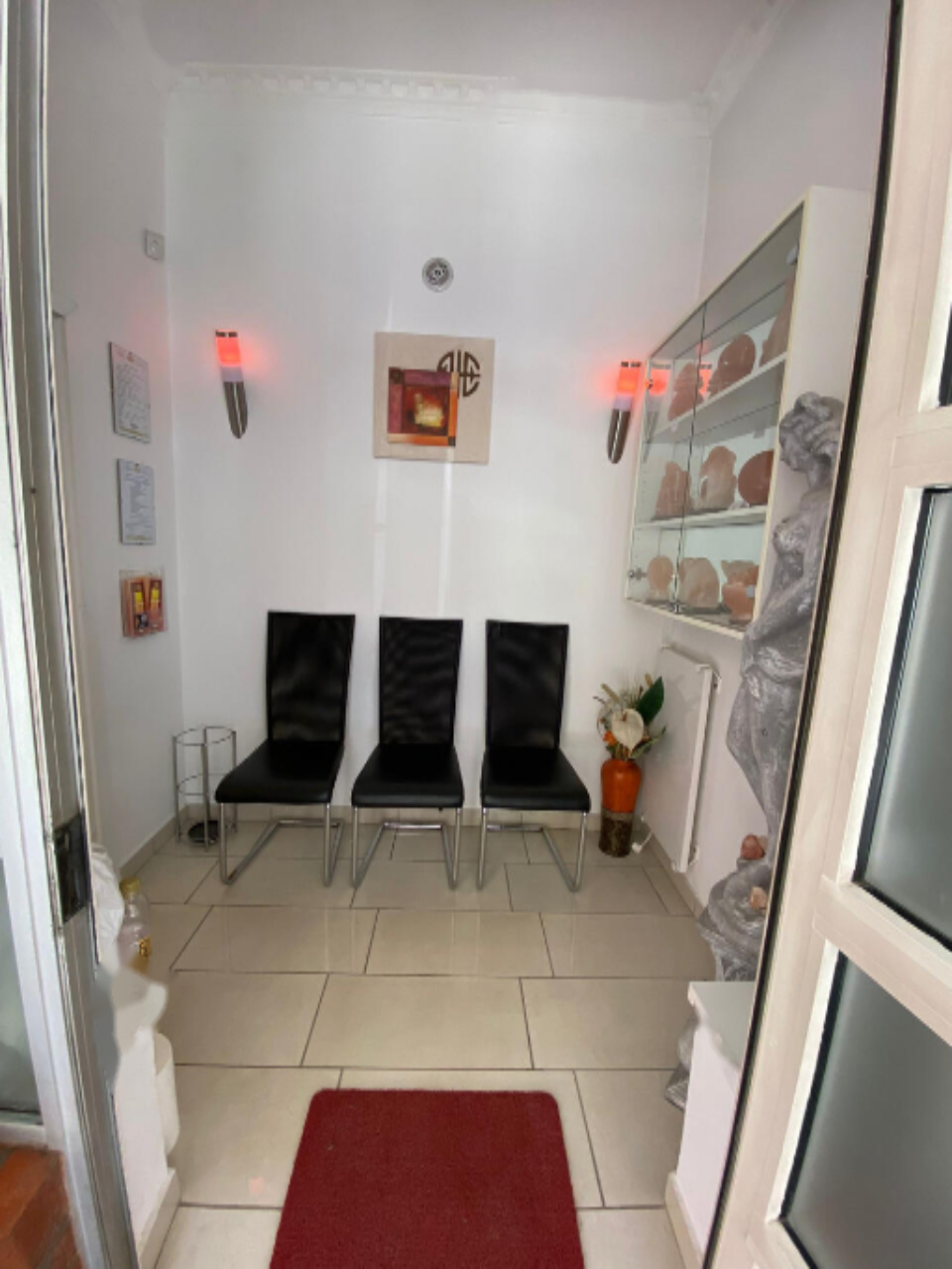 Oficina en Liubliana, Eslovenia, 81 m² - imagen 1