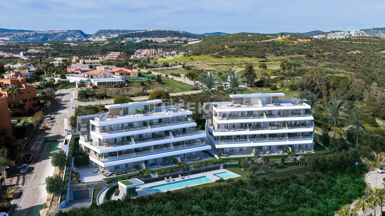 Penthouse in Estepona, Spain, 153 m² - picture 1