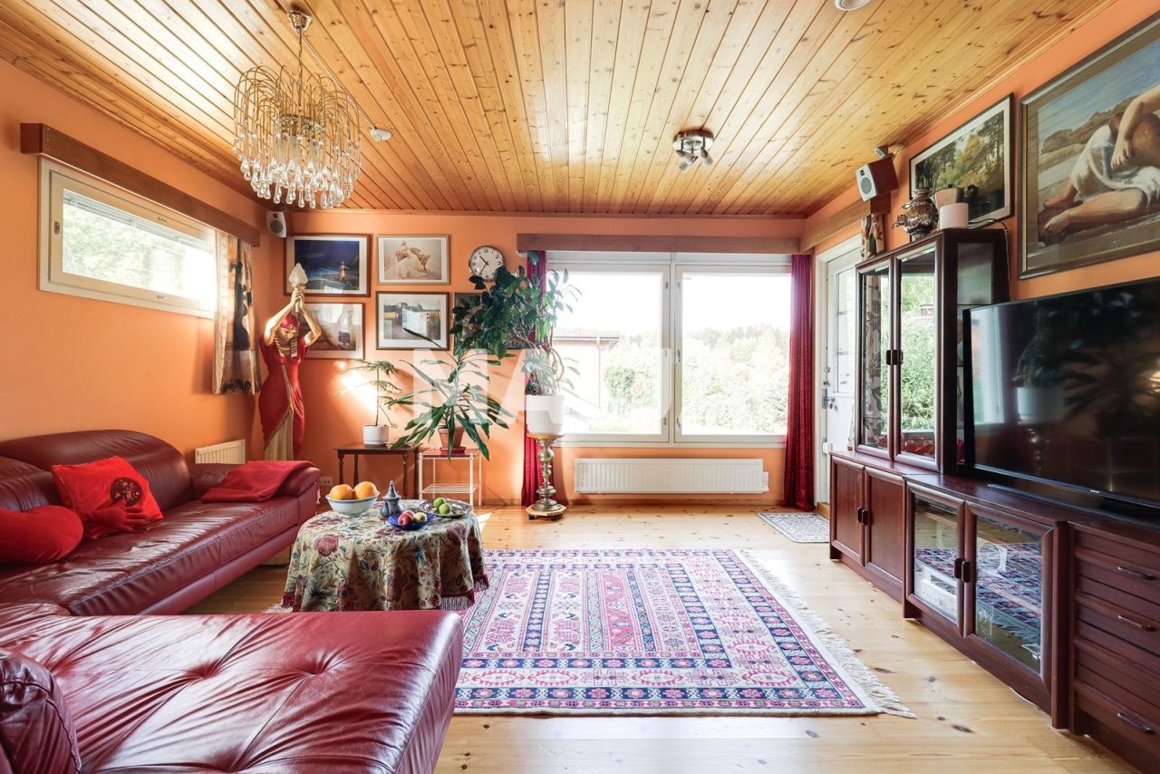 Casa en Vantaa, Finlandia, 140.2 m² - imagen 3