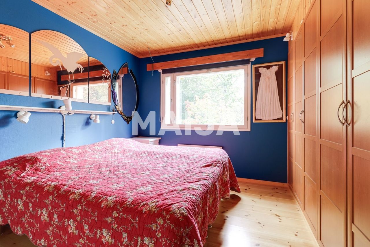 Casa en Vantaa, Finlandia, 140.2 m² - imagen 8