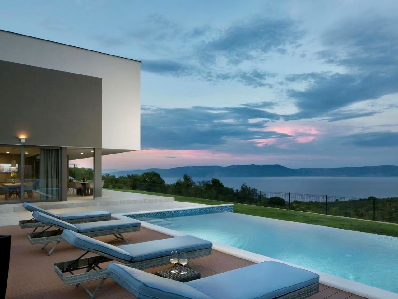 Villa à Rabac, Croatie, 300 m² - image 1