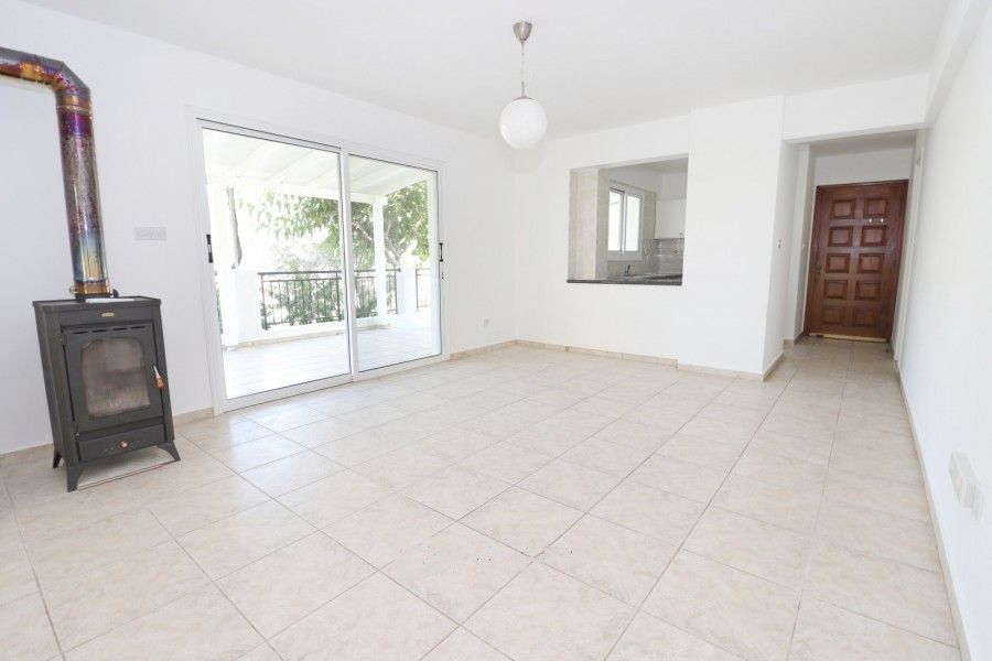 Cottage in Peyia, Cyprus, 128 m² - picture 8