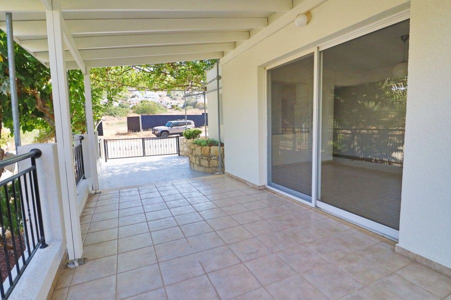 Cottage in Peyia, Cyprus, 128 m² - picture 16