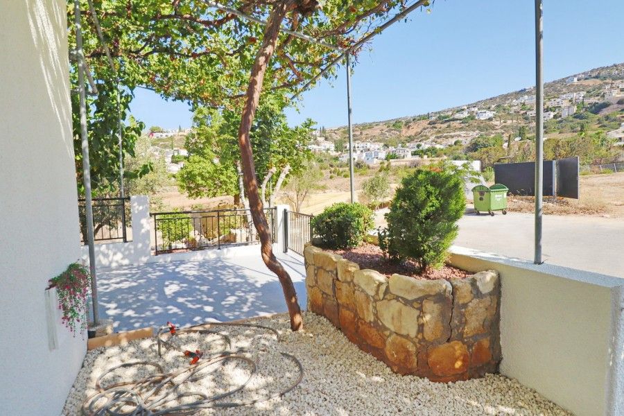 Cottage in Peyia, Cyprus, 128 m² - picture 17
