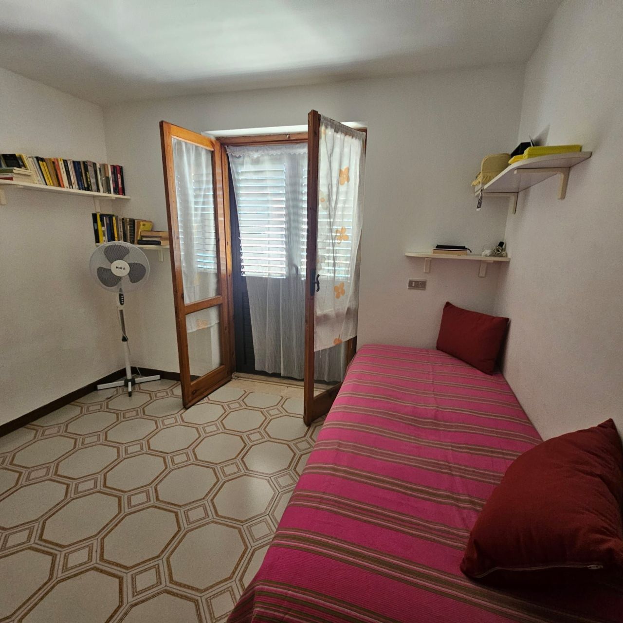 Appartement à Scalea, Italie, 60 m² - image 7