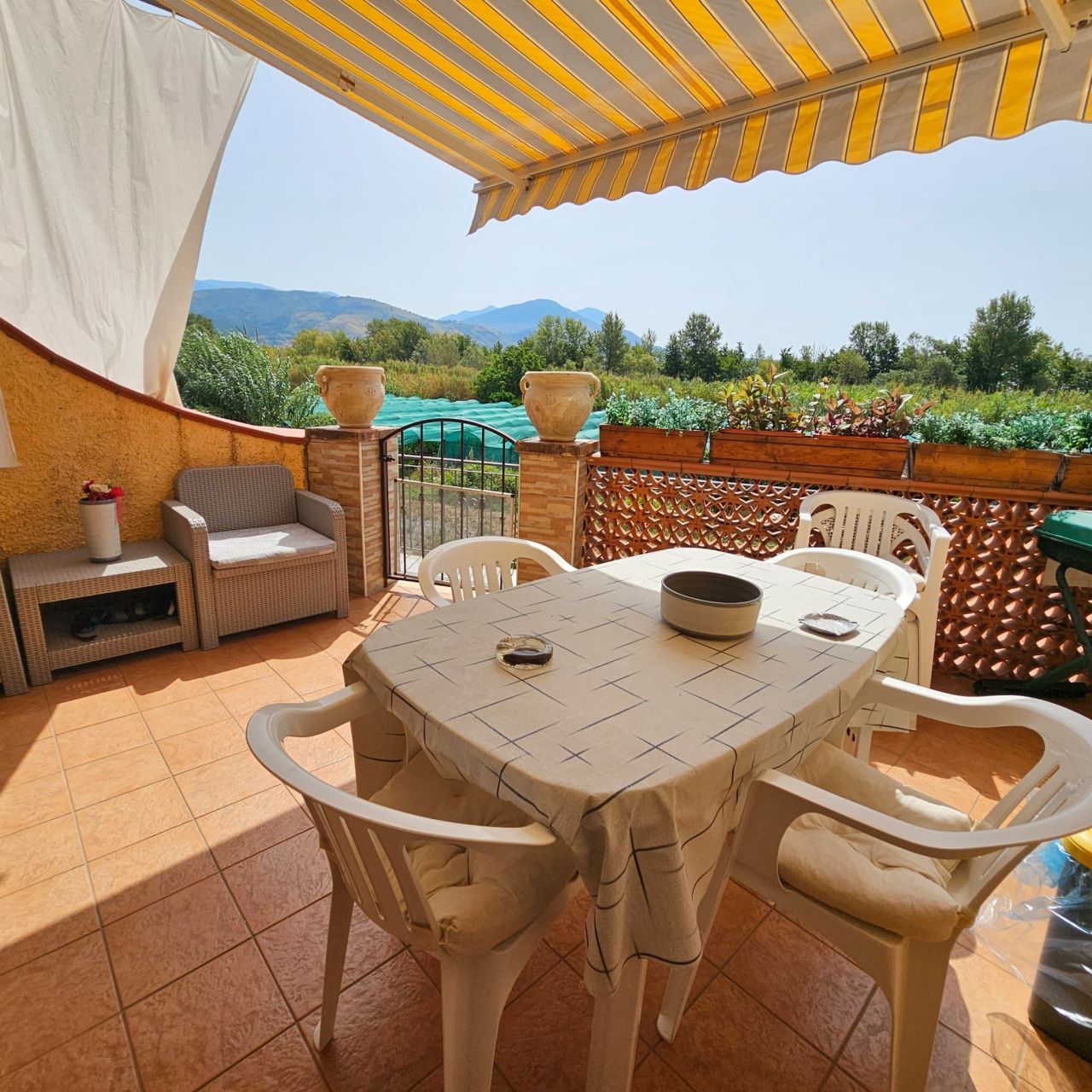 Piso en Santa Maria del Cedro, Italia, 75 m² - imagen 16