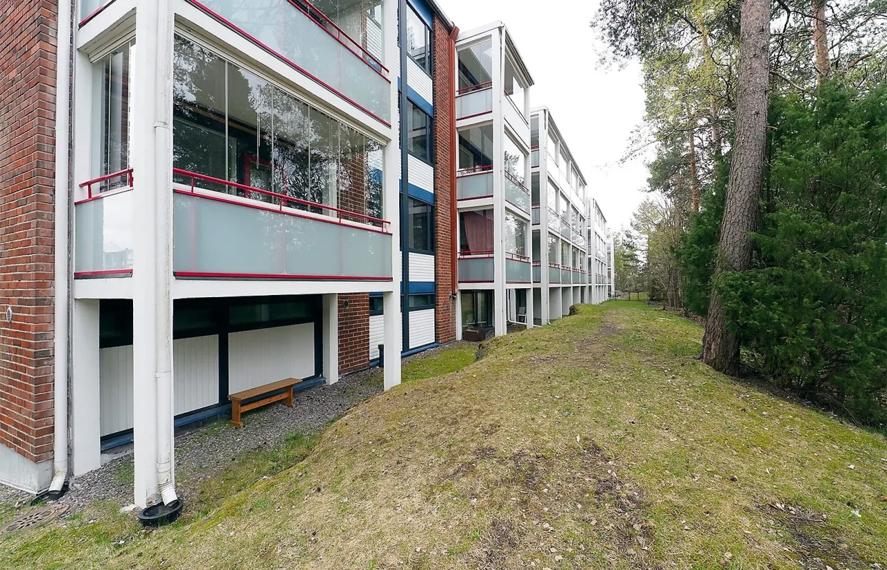 Flat in Vantaa, Finland, 46 m² - picture 1