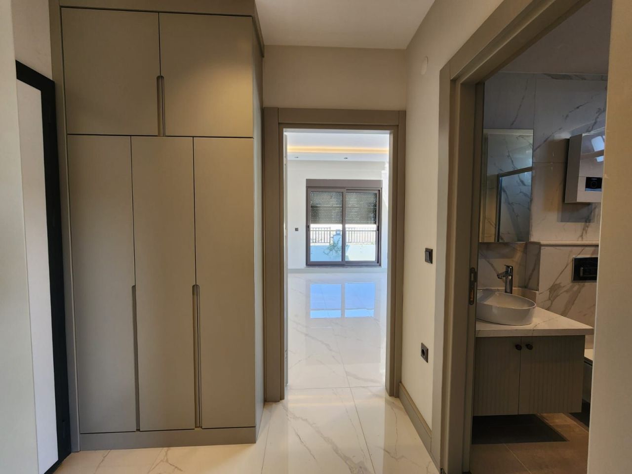 Piso en Side, Turquia, 111.06 m² - imagen 9