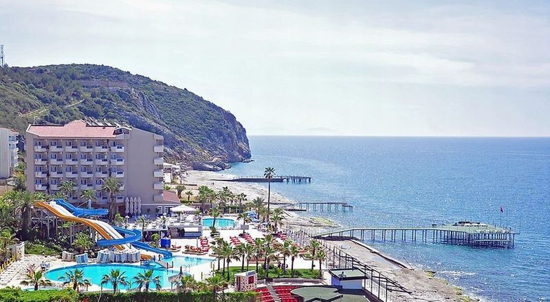 Hôtel à Konakli, Turquie, 14 750 m² - image 1