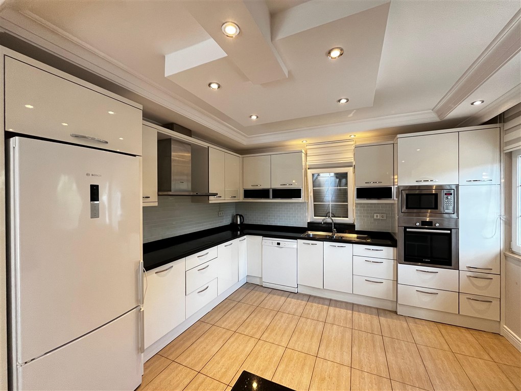 Villa in Alanya, Türkei, 280 m² - Foto 17