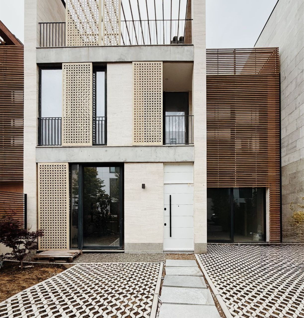 Casa a Tbilisi, Georgia, 385 m² - foto 2