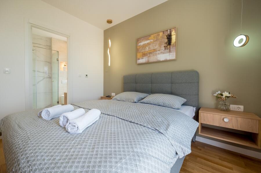 Casa a Tivat, Montenegro, 250 m² - foto 13