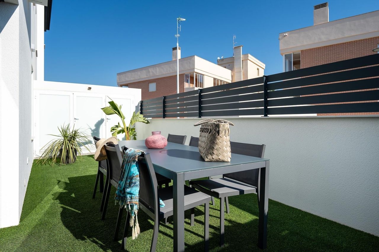Chalet en Santa Pola, España, 97 m² - imagen 12