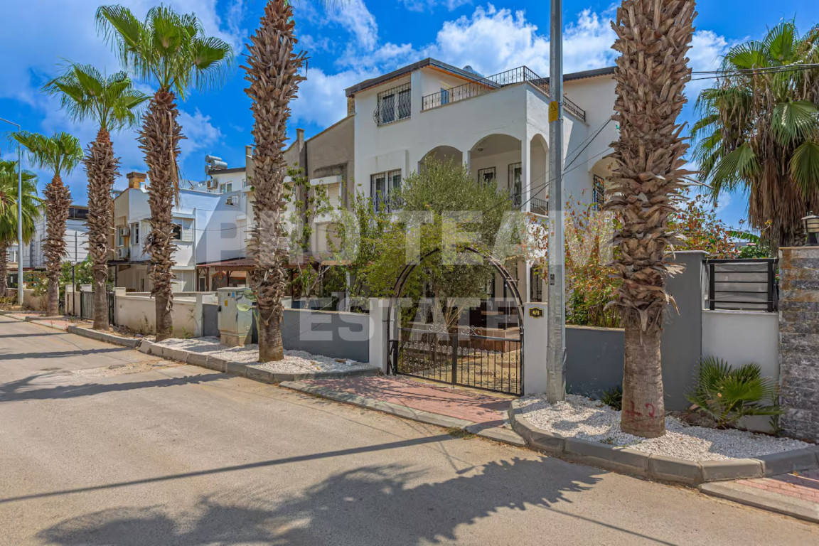 Villa in Belek, Türkei, 190 m² - Foto 1
