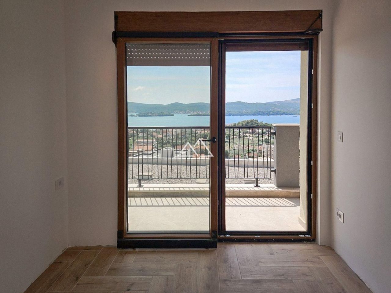Apartment in Tivat, Montenegro, 43 m² - picture 11