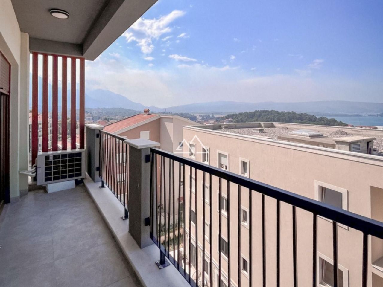 Apartment in Tivat, Montenegro, 43 m² - picture 12