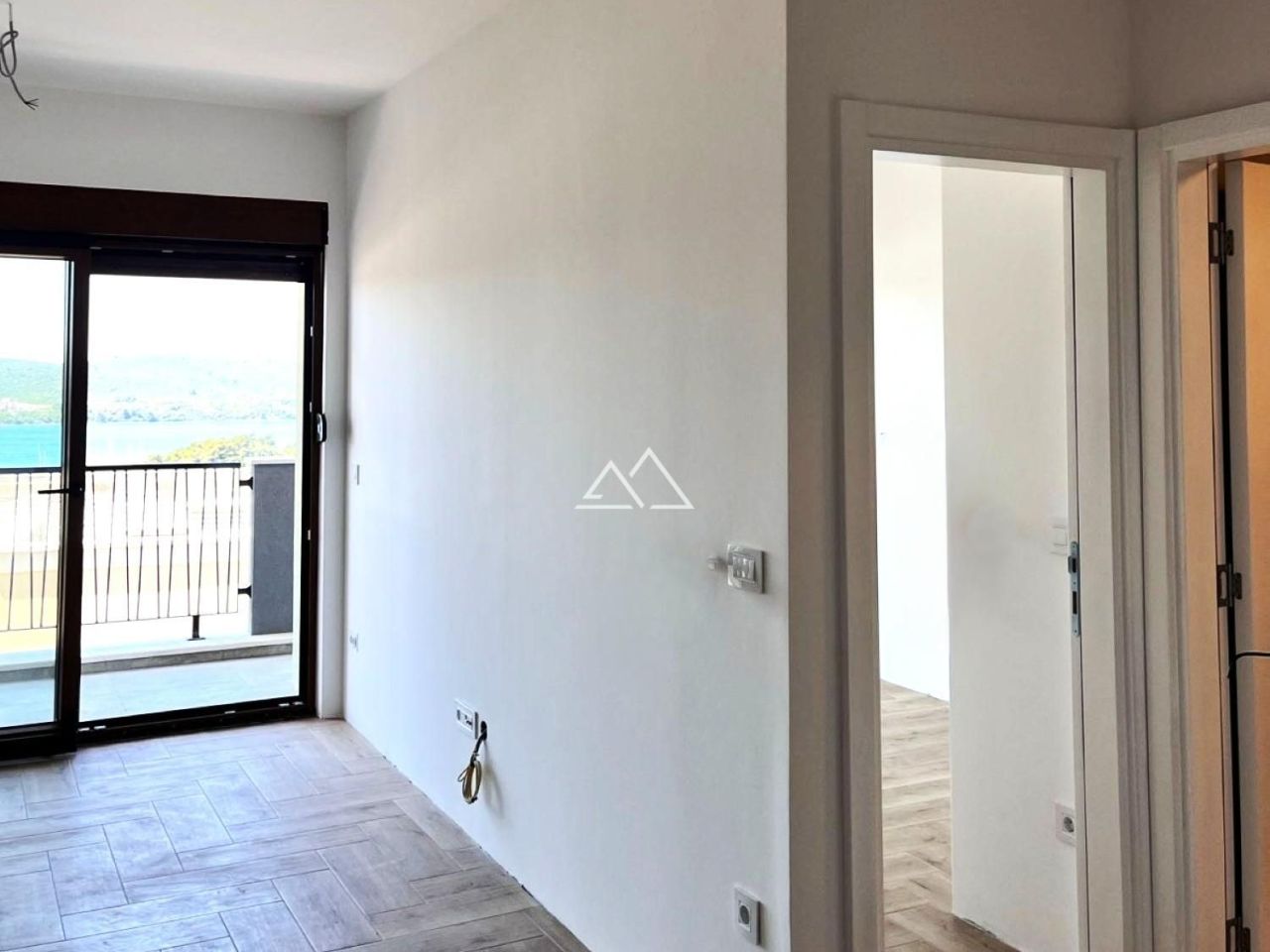 Apartment in Tivat, Montenegro, 43 m² - picture 15