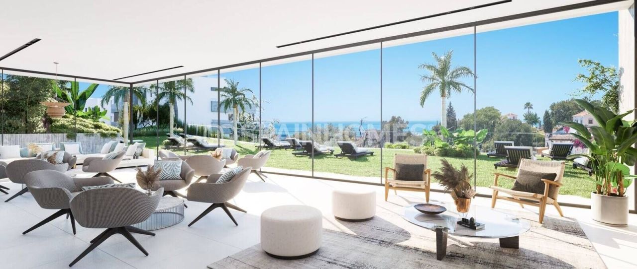Apartment in Marbella, Spain, 123 m² - picture 1
