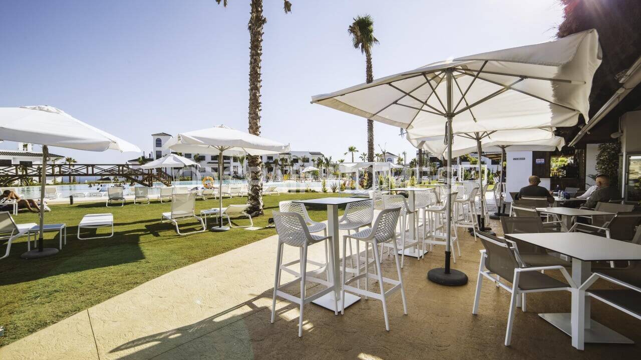 Apartment in Estepona, Spain, 198 m² - picture 16