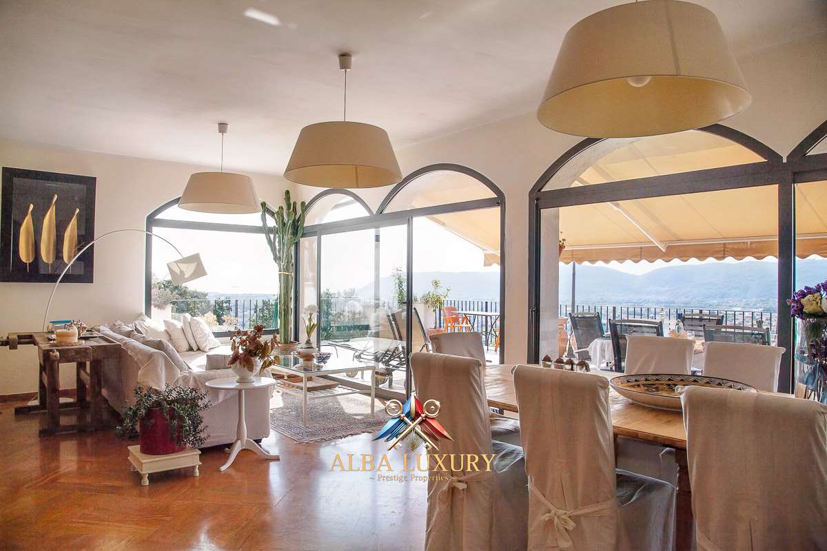 Villa in Castelnuovo Magra, Italien, 490 m² - Foto 2