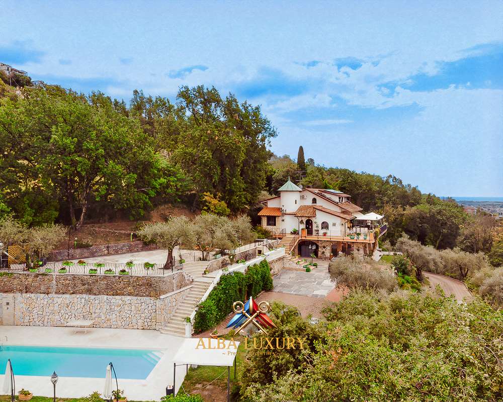 Villa in Castelnuovo Magra, Italien, 490 m² - Foto 3