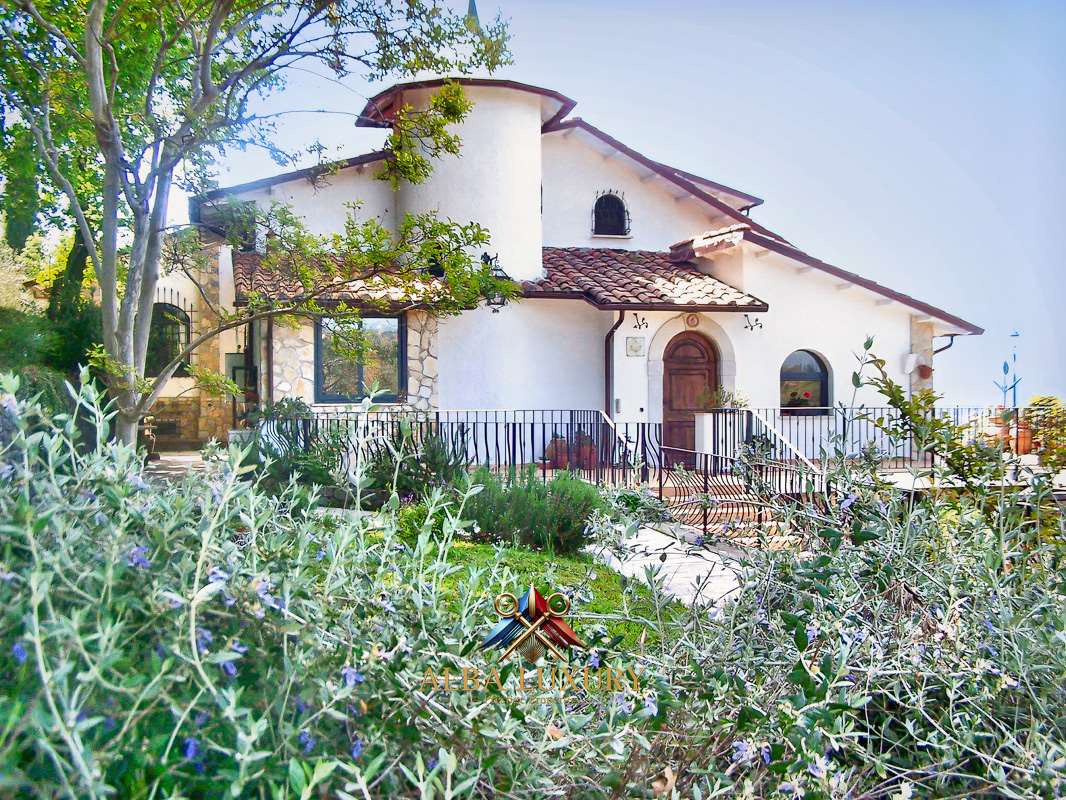 Villa in Castelnuovo Magra, Italien, 490 m² - Foto 6