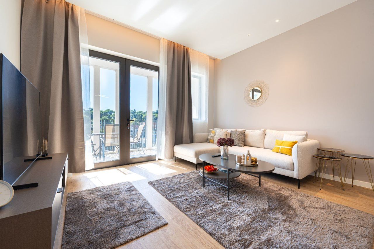 Apartamento en Tivat, Montenegro, 89 m² - imagen 5