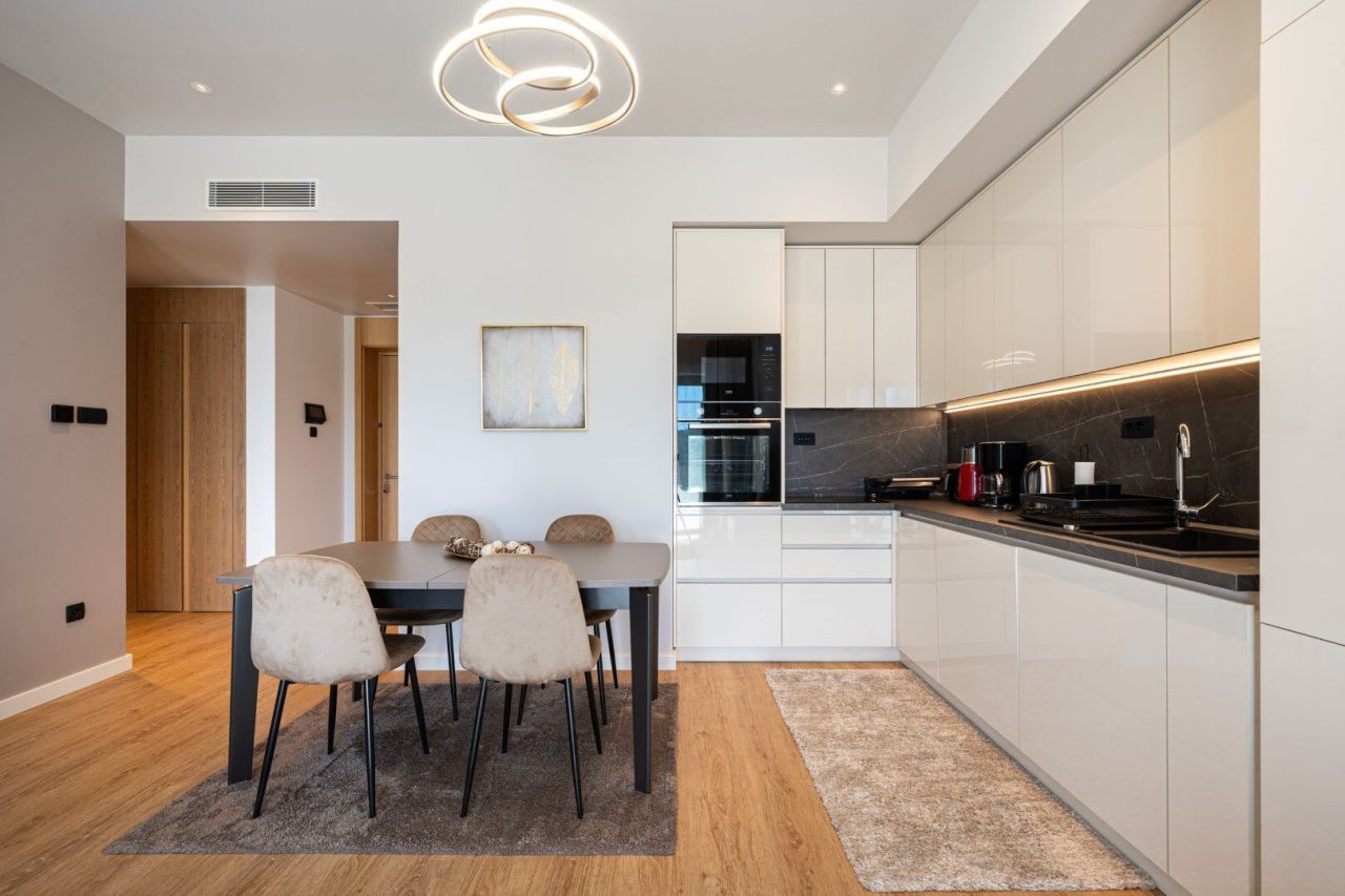 Apartamento en Tivat, Montenegro, 89 m² - imagen 6