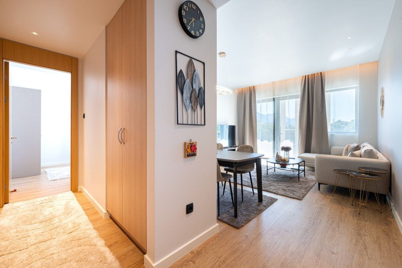 Apartamento en Tivat, Montenegro, 89 m² - imagen 8