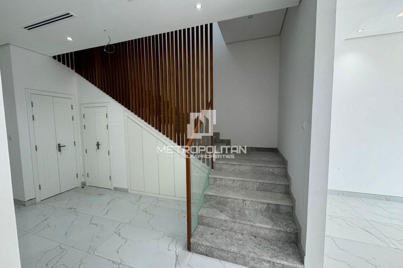 Townhouse in Dubai, UAE, 297 m² - picture 6