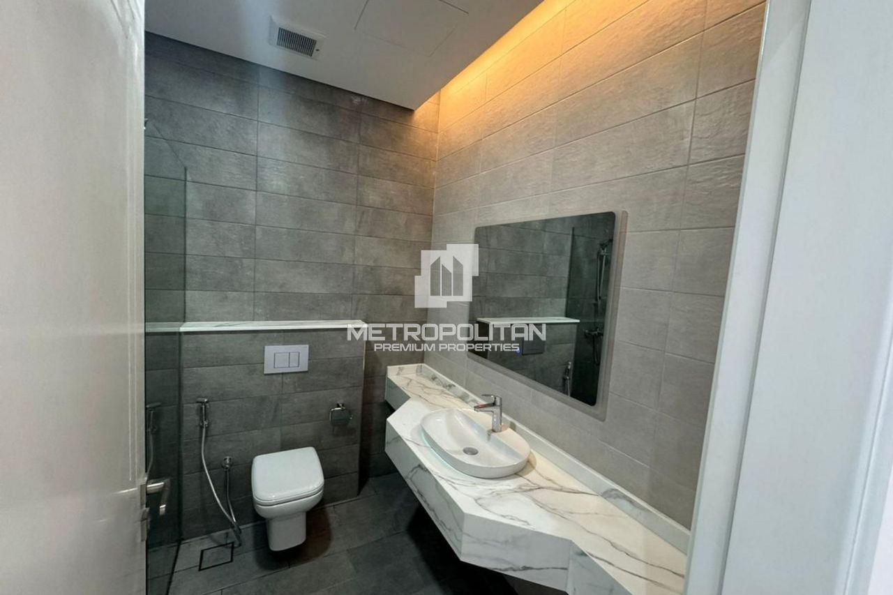 Townhouse in Dubai, UAE, 297 m² - picture 12