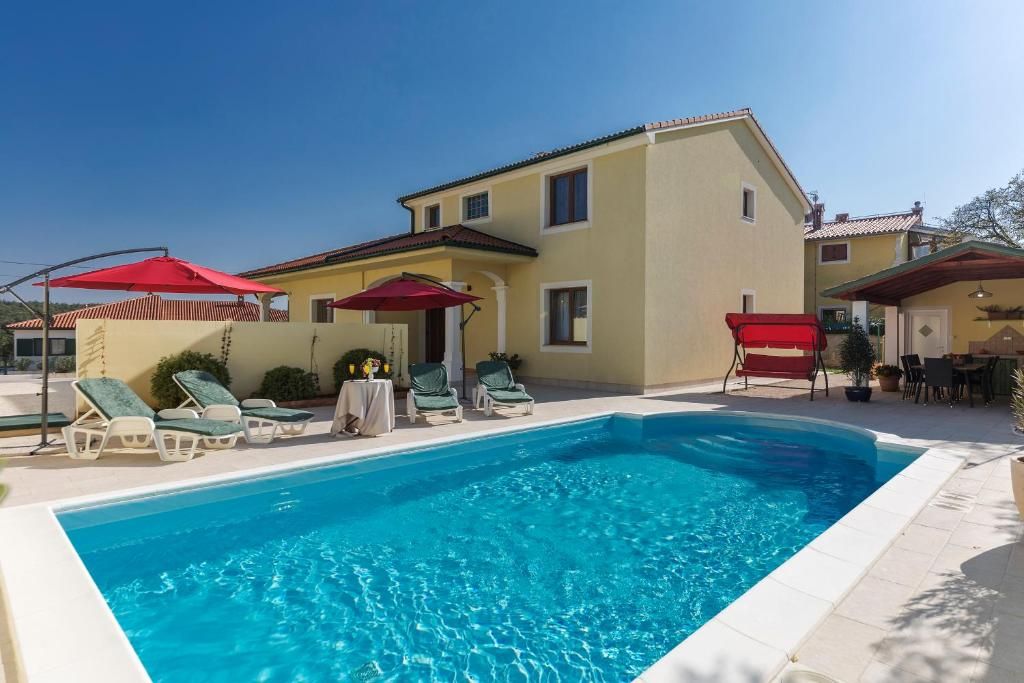Villa en Vodnjan, Croacia, 194 m² - imagen 1