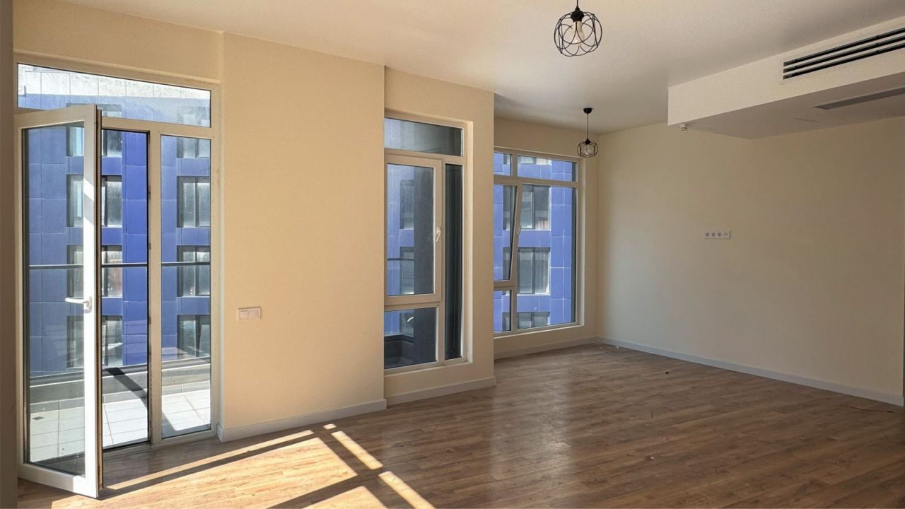 Flat in Batumi, Georgia, 55.7 m² - picture 4