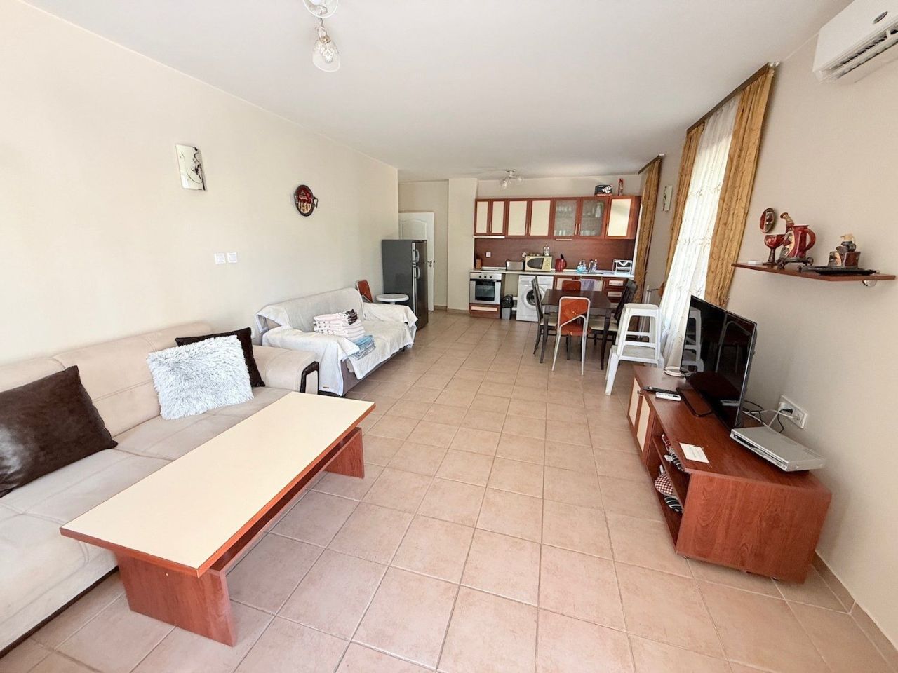 Appartement à Slantchev Briag, Bulgarie, 90 m² - image 3